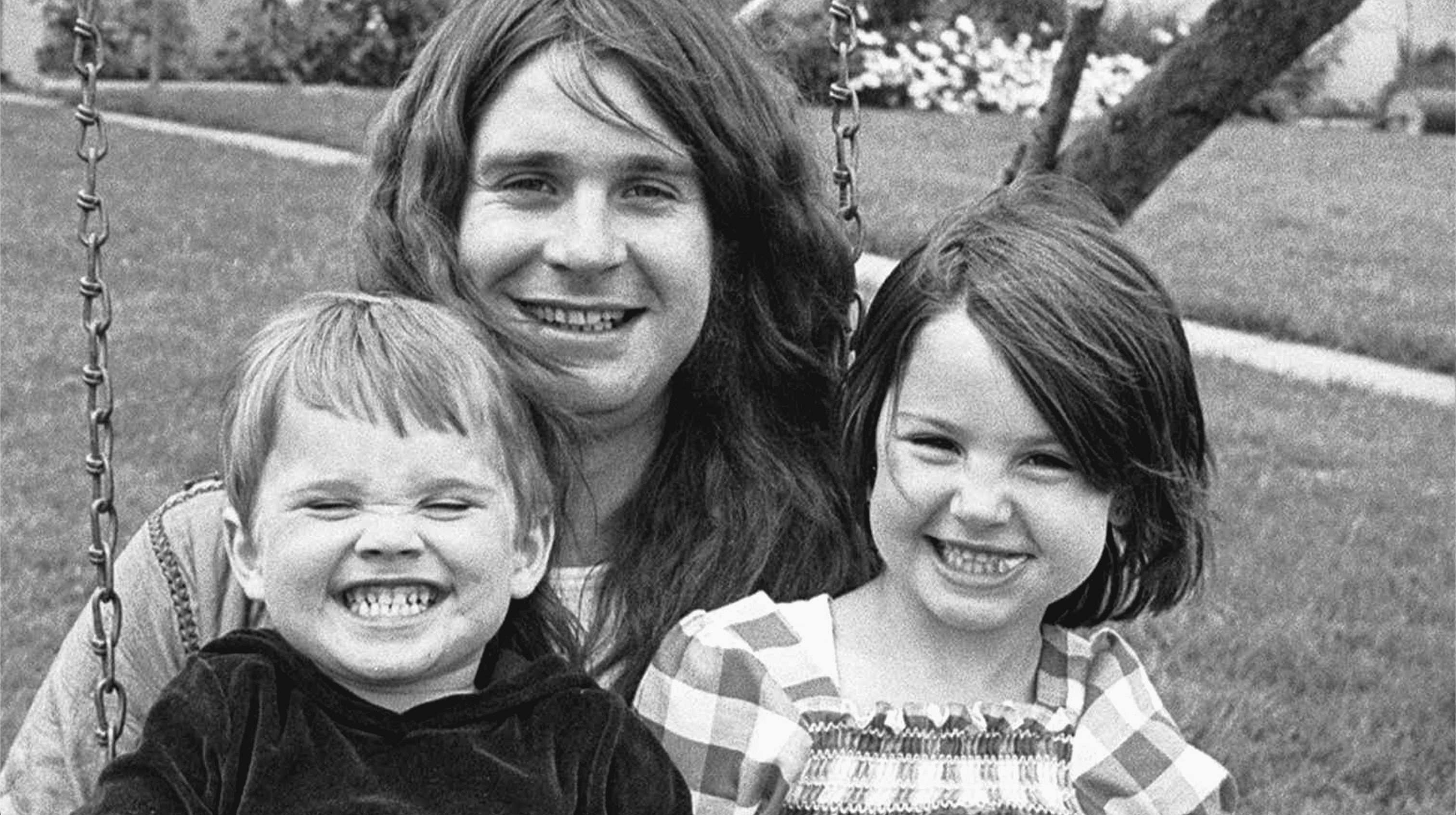 Ozzy Osbourne Laid to Rest Without Two Eldest Kids Present—What Happened to Jessica and Elliot? Sharon, Jack, Kelly, Aimee, and Louis. Jessica Osbourne and Elliot Osbourne